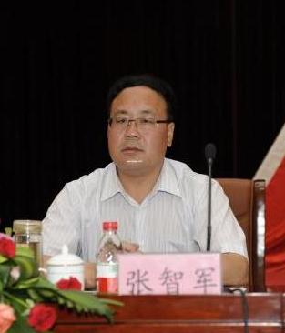 [CropImg][CropImg][s]省財政廳黨組成員、副廳長行業(yè)黨委書記張智軍同志做重要講話